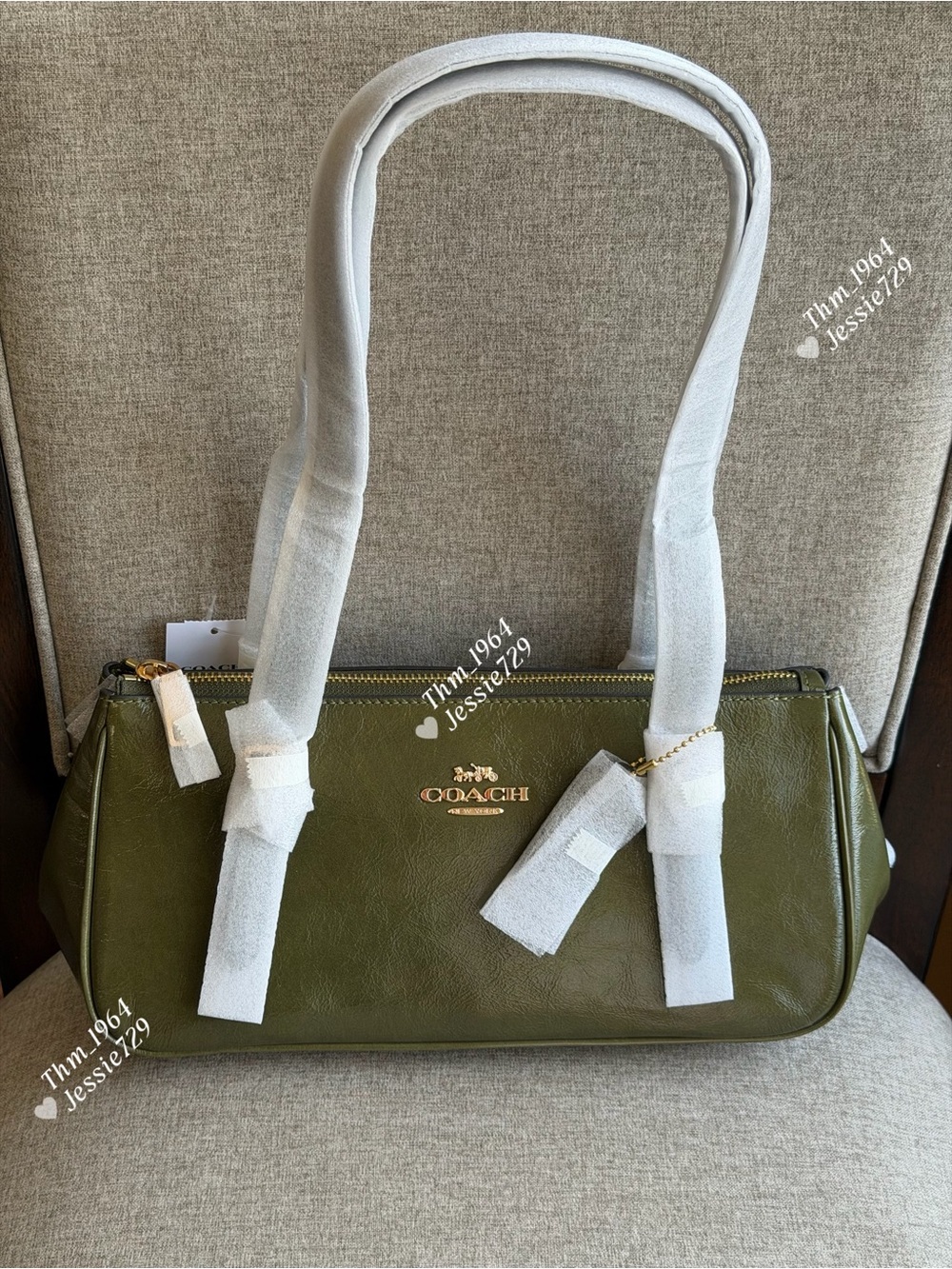 NWT！Coach Asher Shoulder Bag（COACH CBJ05）Gold/Olive FAST SHIPPING holiday gift